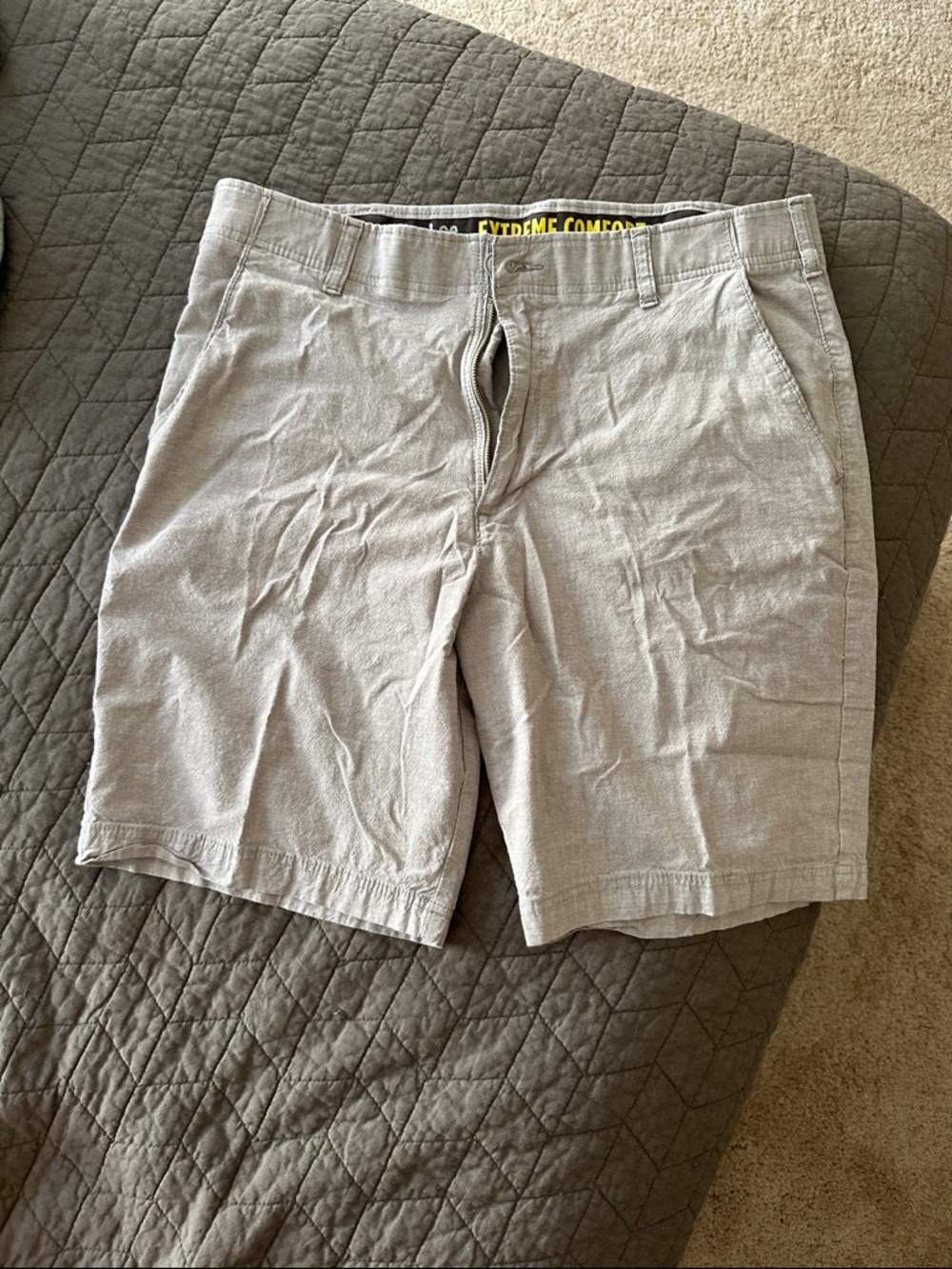 Lee Men’s Light Gray Flat Front Shorts